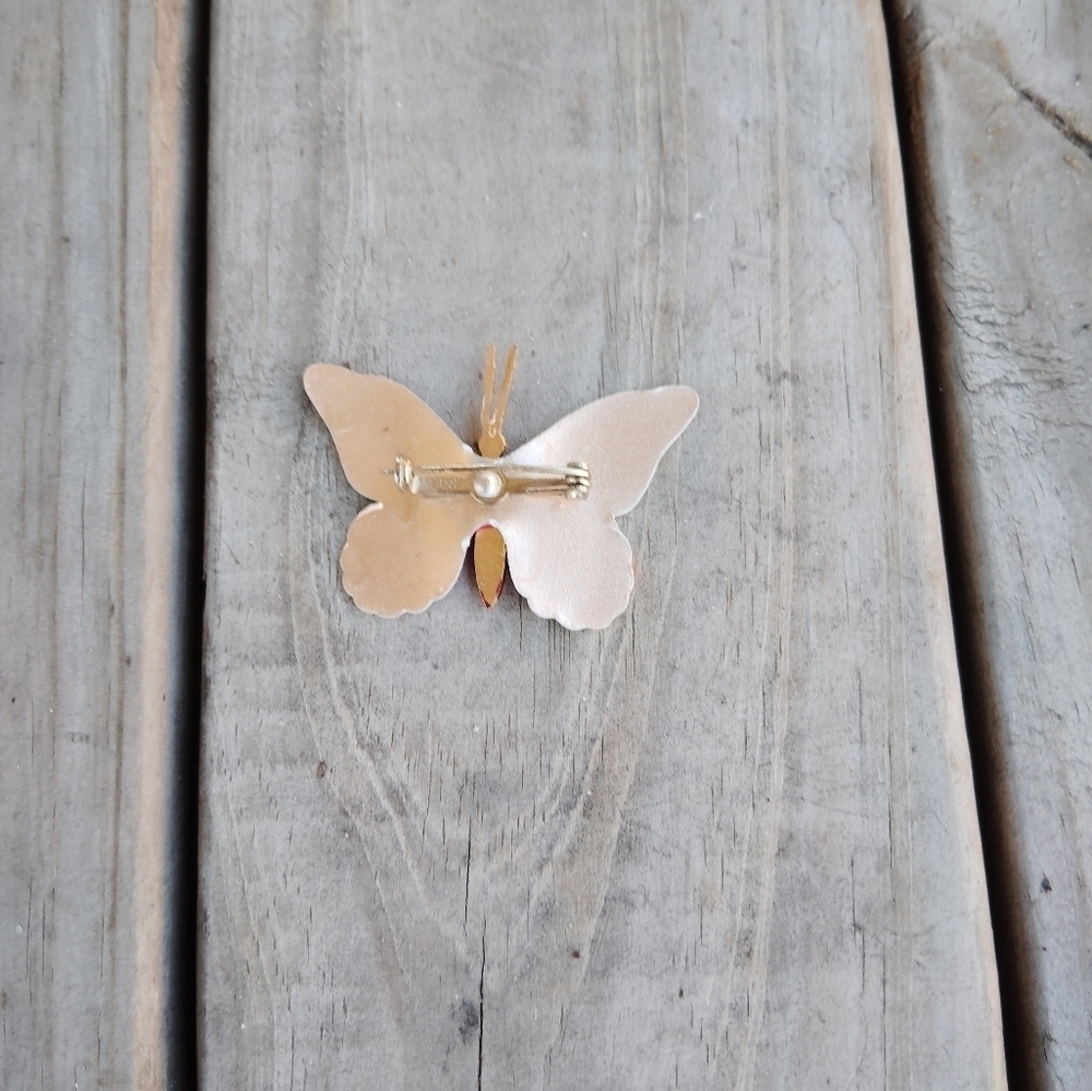 Women's Hand Painted Vintage Butterfly Brooch Made in Korea - Picture 5 of 9